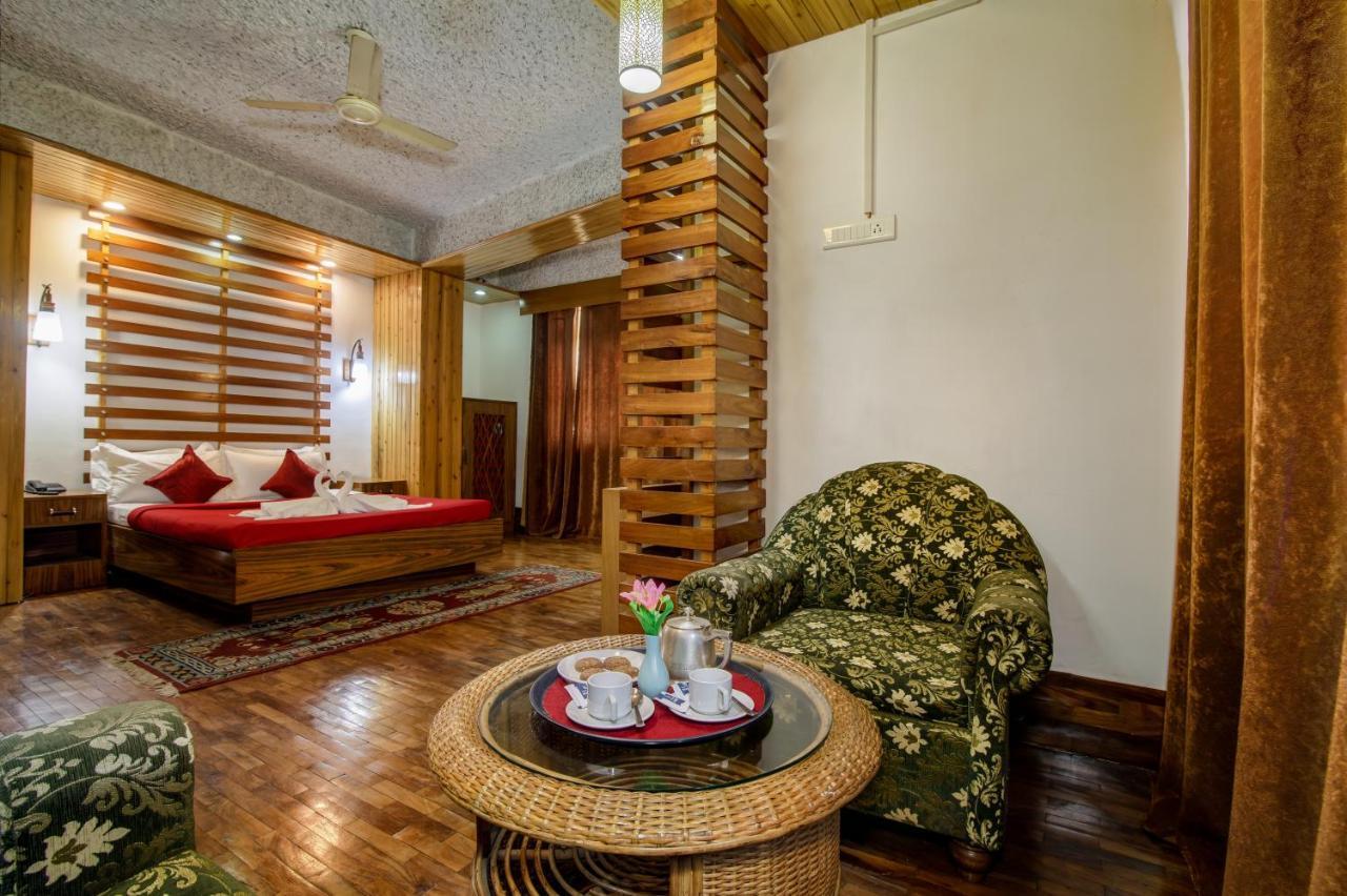 Montis Soyang Premium Heritage Hotel Gangtok Exteriör bild